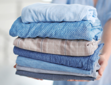 Wash And Fold In Blue Tones 1800X900
